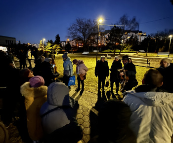 Aktuality / V parku pri fontáne sme si užili Novoročný koncert - foto