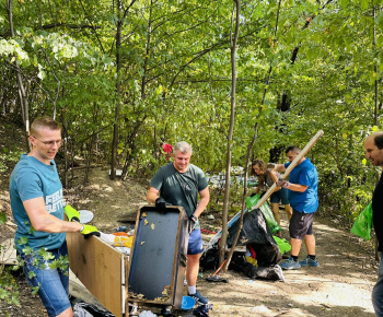 Aktuality / Likvidujeme nelegálne príbytky - foto