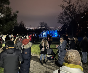 Aktuality / V parku pri fontáne sme si užili Furčianske Vianoce - foto